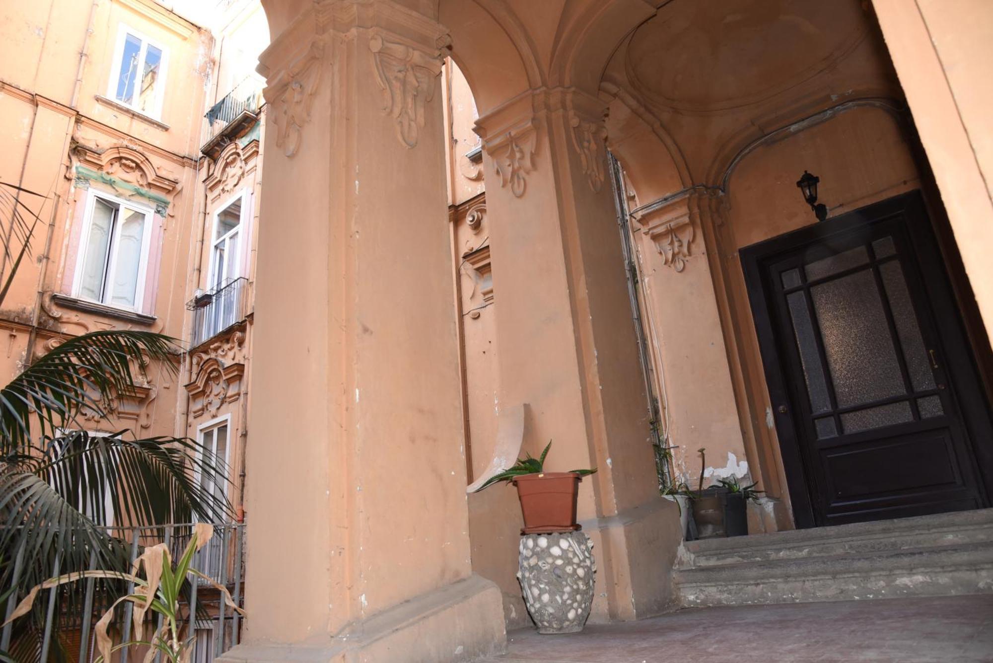 Costigliola Baroque Palace Flat Next Mann Museum Napoli Exterior foto